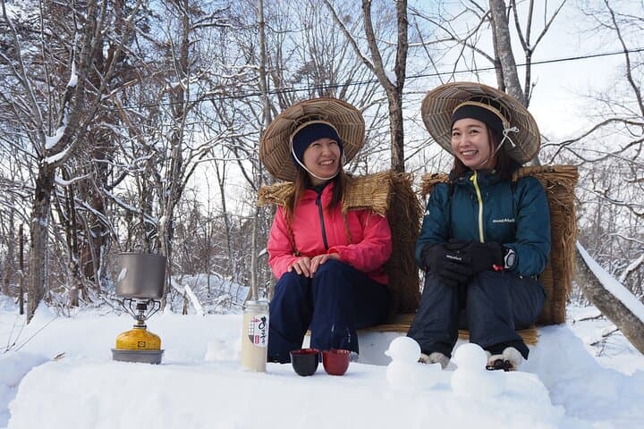 Kitashiobara-mura Private Winter Hiking in Kanjiki Tradition — photo 3