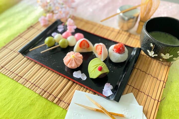 Japanese Sweets (Mochi & Nerikiri) making at a Private studio — photo 2