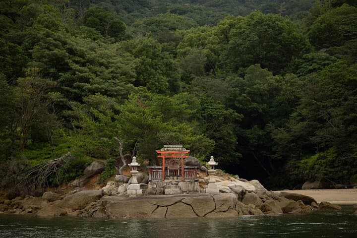 Explore Miyajima Seven Shrines by Cruiser — photo 6