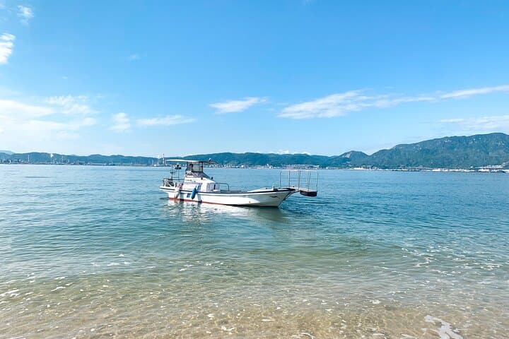 3 Hour Nanaura Tour around Miyajima with Lunch Box — photo 2