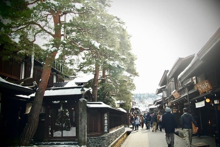 1 Hour Private Photoshoot at Gifu Hida-Takayama — photo 13