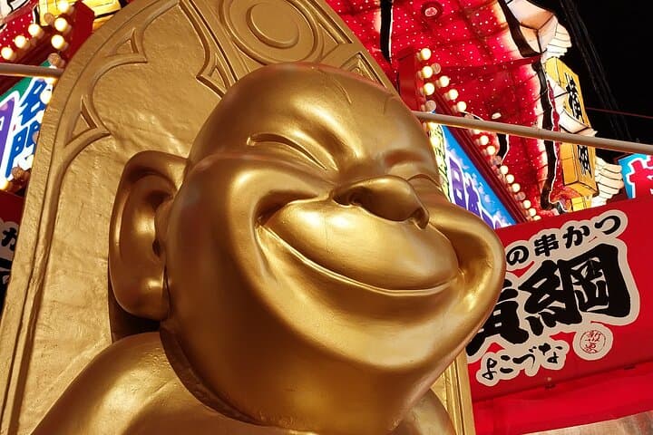 Osaka Food Tour with 10 Classic Japanese Tastings & Drinks — photo 8