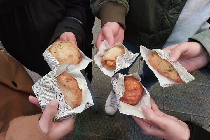 Kyoto Food Tour of 10 Tastings with Wagyu, Mochi & More Surprises — photo 14