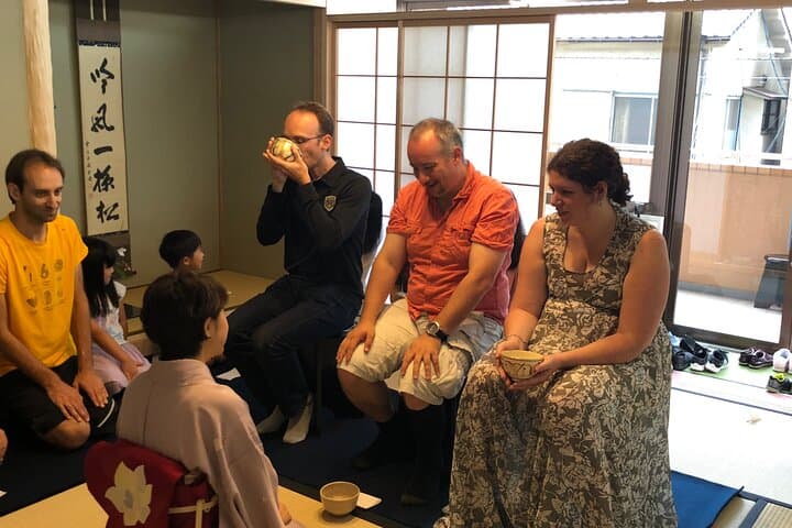 Tea Gathering with Bento Box and Sake Experience — photo 4