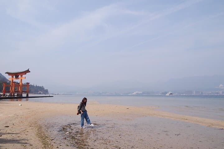 1 Hour Private Photoshoot in Hiroshima — photo 11
