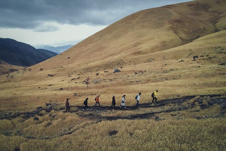 Mt. Yufu Grassland Private Hiking and Lunch — photo 2