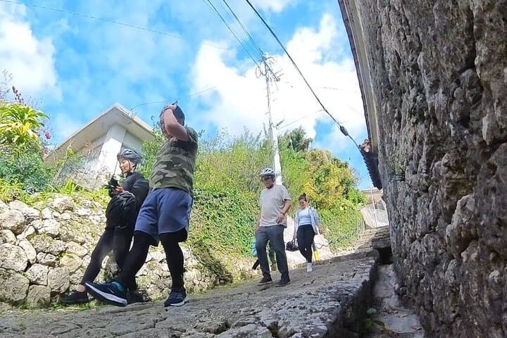 ZodiacShrines and Naha Backstreets CyclingTour【Free cancellation] — photo 12