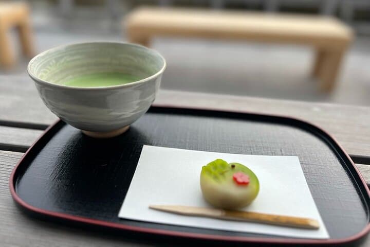 Hama-rikyu Gardens Walking Tour with Matcha& Japanese Sweets — photo 2