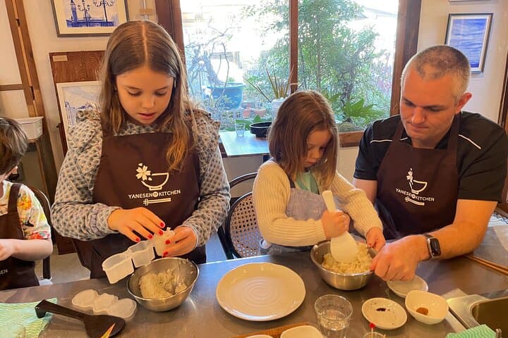 Make Rice Balls and Enjoy a Japanese Home-Style Lunch in Yanaka — photo 3