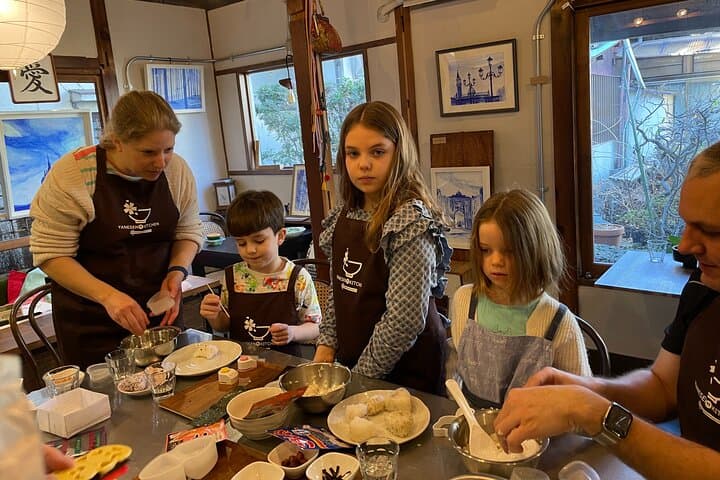 Make Rice Balls and Enjoy a Japanese Home-Style Lunch in Yanaka — photo 8