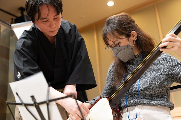 Japanaese tradtional Tsugaru Shamisen music lesson in Tokyo — photo 6
