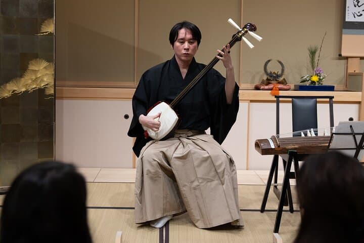 Japanaese tradtional Tsugaru Shamisen music lesson in Tokyo — photo 10