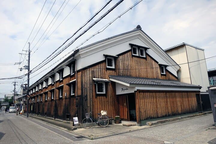 Fushimi Kyoto Walking Tour with Sake Tasting and Canal Boat Ride — photo 7
