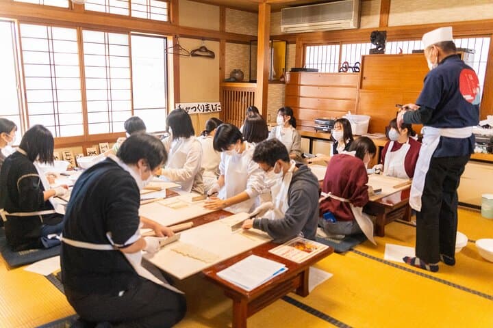A class on Making Hoto, Yamanashi's Traditional Dish — photo 11