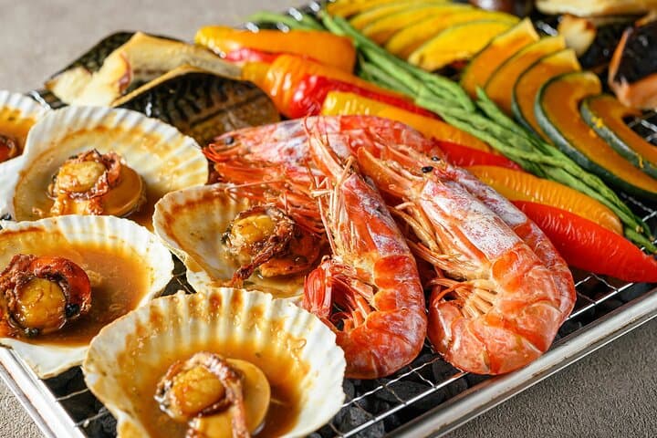 Tokyo Seafood Buffet Meal with Optional Tuna Filleting Show — photo 11