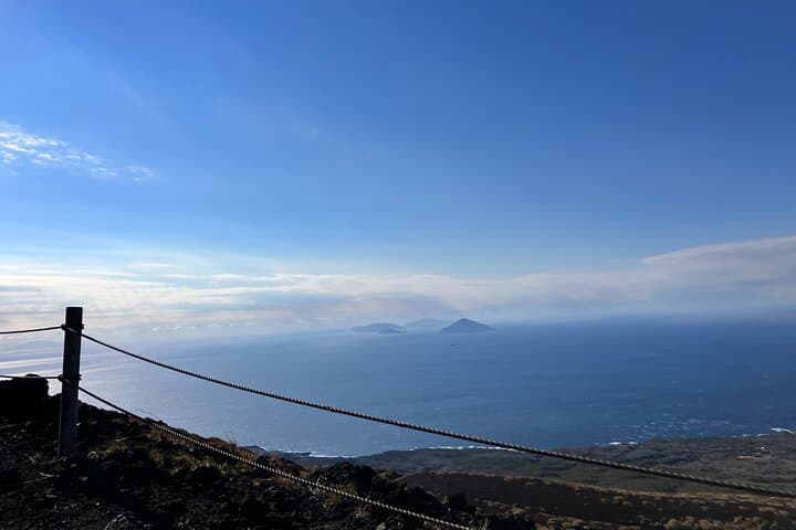 Trekking Volcanic Island in Izu Oshima — photo 4