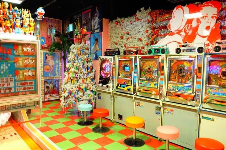 Private Akihabara Retro Tokyo Anime Game Maid Cafe Tour w/ pickup — photo 7