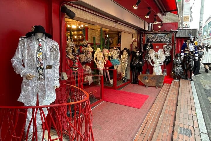 Meiji Shrine +Harajuku Kawaii/Fashion +Lunch +Shibuya Crossing — photo 10
