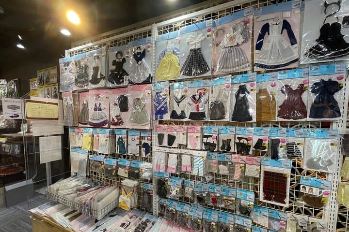 Akihabara - Discover the Otaku Culture & Experience the Maid Cafe — photo 8