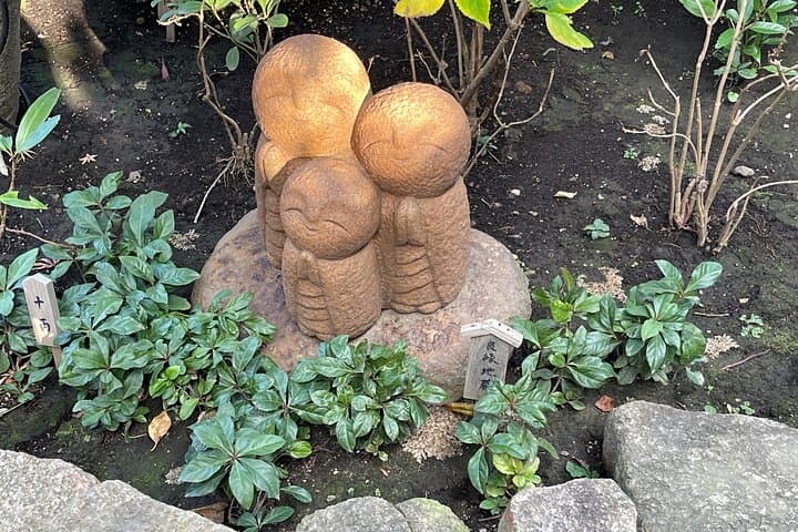 Walk & Drive - KAMAKURA DEEP TOUR see more w/ a certified guide — photo 2