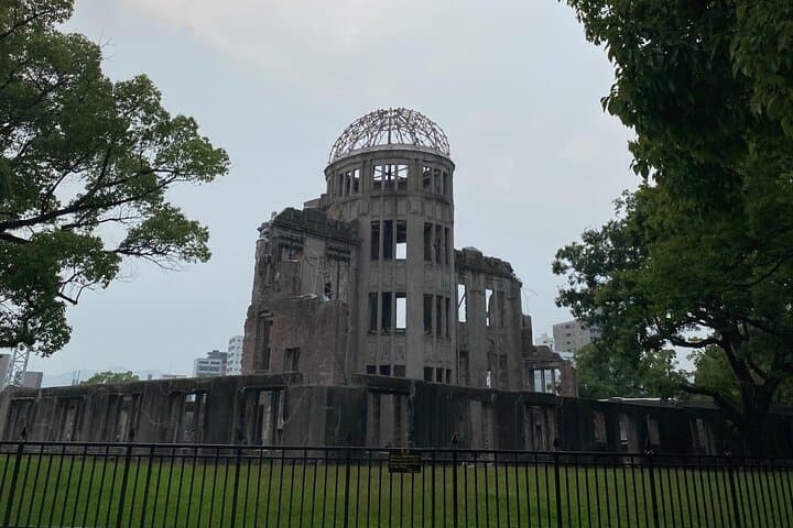 Hiroshima & Miyajima Full-Day Private Tour with Licensed Guide — photo 9