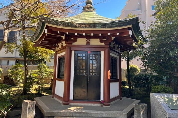 Tokyo: Yanaka & Nezu Old Town Heritage Walk — photo 19
