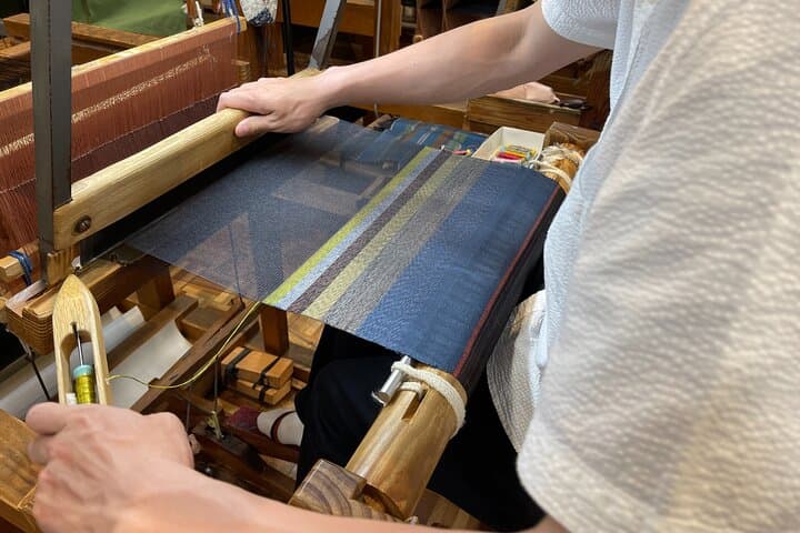 Private Experience of Weaving Oshima Tsumugi Textiles — photo 6