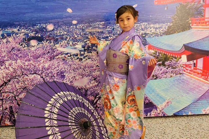 Kimono experience at Fujisan Culture Gallery -spare time plan — photo 2