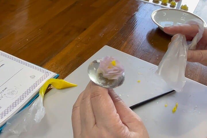 Making Japanese desserts Nerikiri & drinking matcha in Tokyo — photo 19