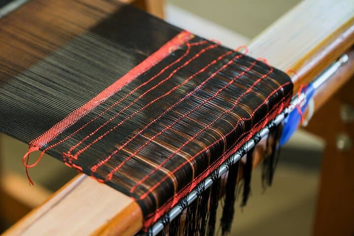 Children's Oshima Tsumugi Handwoven Private Experience — photo 4