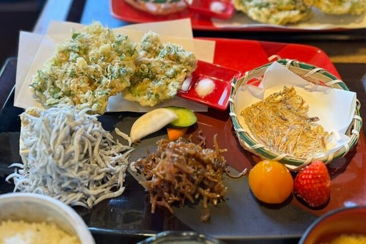 Private Kamakura Enoshima Tour from Tokyo w/ pickup & local guide — photo 5