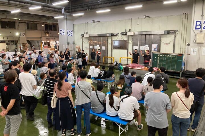 Learn Sushi-grade fish with a licensed guide @Yokohama fishmarket — photo 17