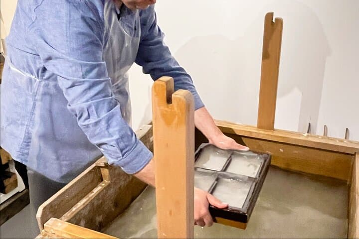 【Tokyo/Asakusa】Traditional Japanese Washi Papermaking experience — photo 20