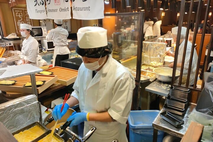 Explore Nishiki Market and Samurai Ninjya Museum PRIVATE Tour — photo 17