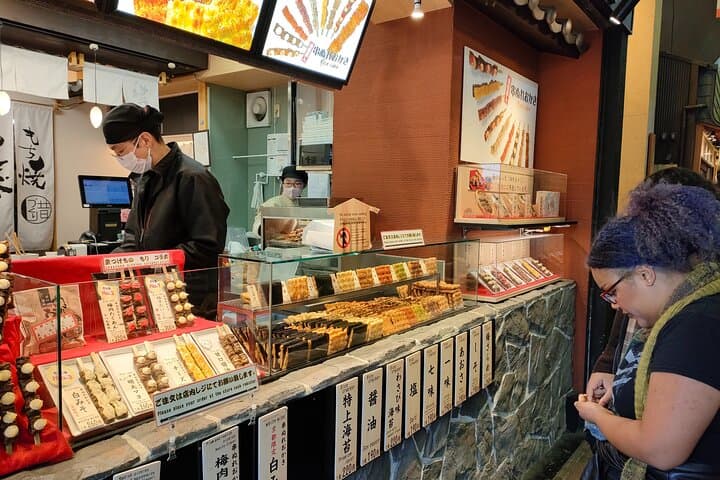 Explore Nishiki Market and Samurai Ninjya Museum PRIVATE Tour — photo 19