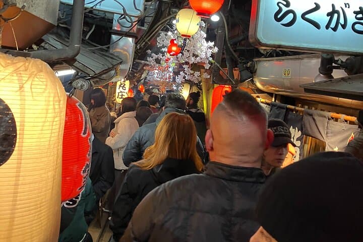 Private Bar Hopping Tour in Shinjuku, Tokyo — photo 7