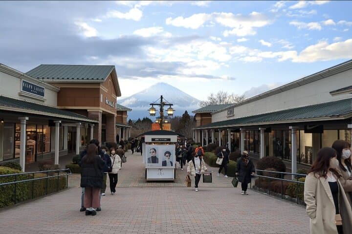 Enjoy Mt. Fuji View and free time shopping at Gotemba Outlets! — photo 7