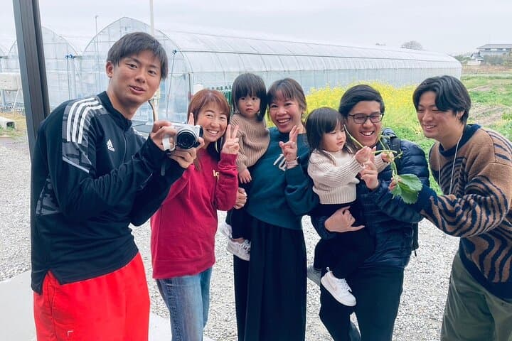 All You Can Eat Strawberry Picking in Izumisano Osaka — photo 6