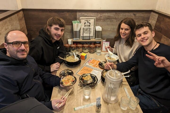 Tokyo: Food Tour in Ueno's Ameyoko Market — photo 5