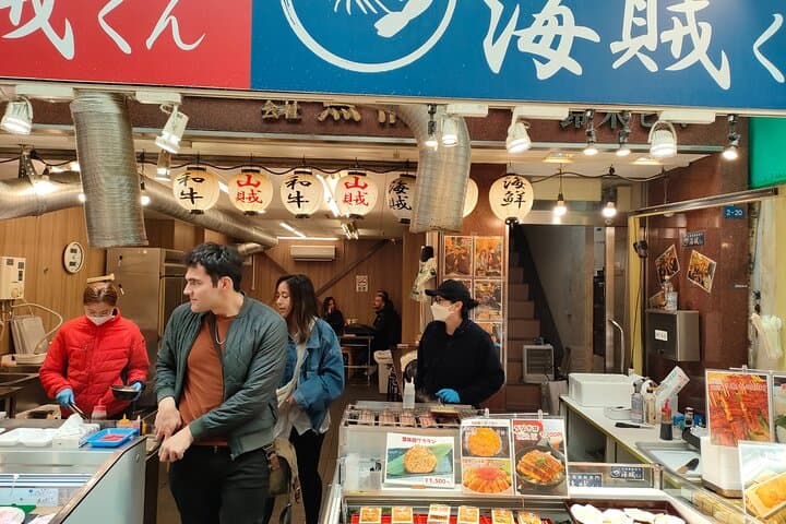 Osaka Kuromon Market＆Takoyaki Cooking Experience PRIVATE Tour — photo 13