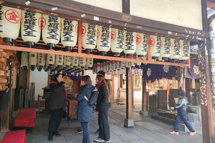 Osaka Kuromon Market＆Takoyaki Cooking Experience PRIVATE Tour — photo 14