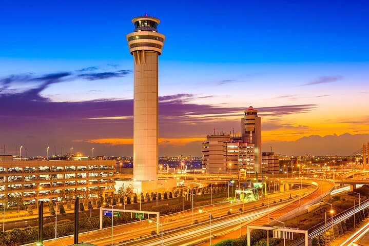 Private Transfer: Haneda Airport to Tokyo, Disney or Yokohama — photo 9