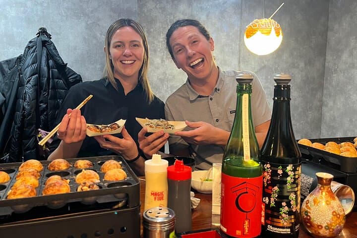 Osaka Sake Tasting & Takoyaki Cooking Experience