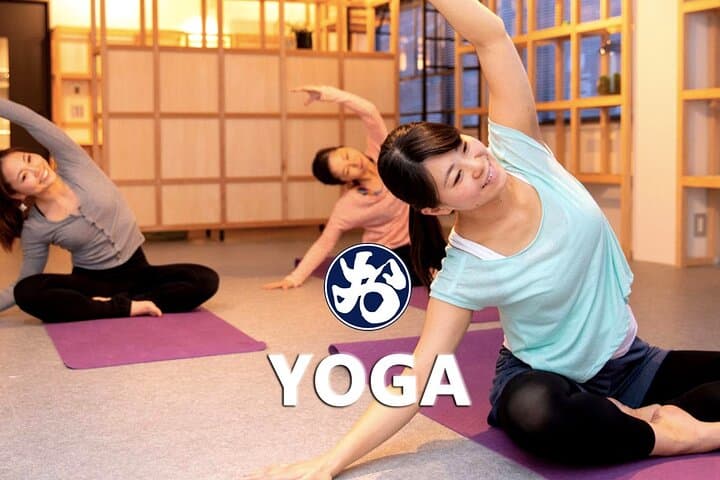 Yoga in Osaka with Japanese locals! — photo 3