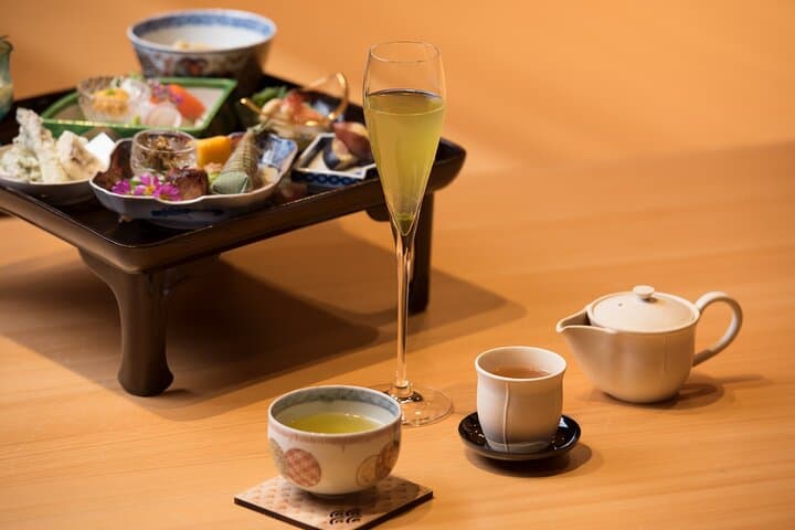 Tokyo Private Tour & Japanese Traditional Performance with Dinner — photo 6