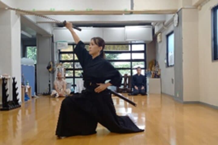 Samurai Sword Training with a Dan Master in Shinjuku, Tokyo — photo 7