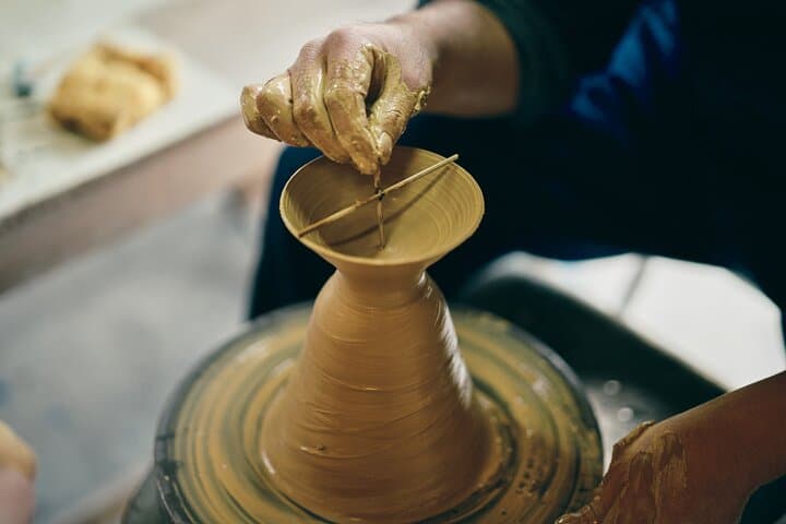 Echizen Pottery and Echizen Chest Tour with Japanese Sake Tasting — photo 2