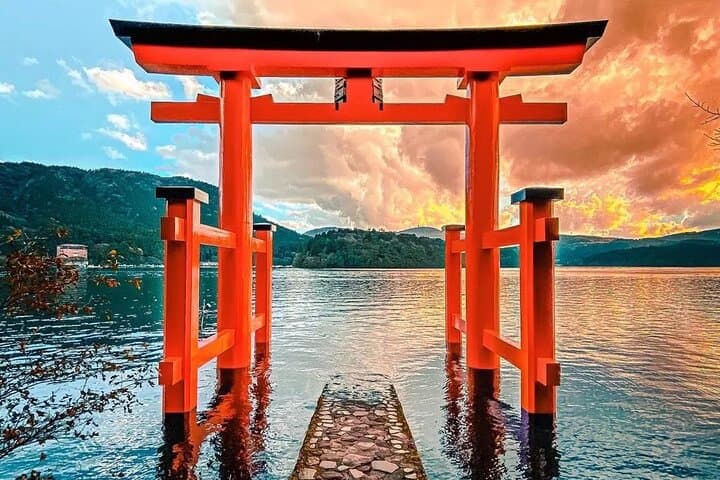 Private Customizable Tour in Hakone — photo 1