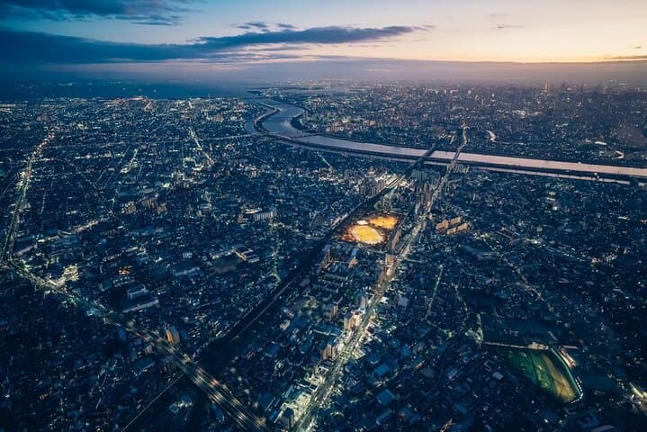 Tokyo Sunset and Night Helicopter Flight(30-Min/5Pax) — photo 2