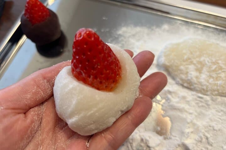 Mochi・Matcha sweets Making Class Near Shibuya at private house — photo 17